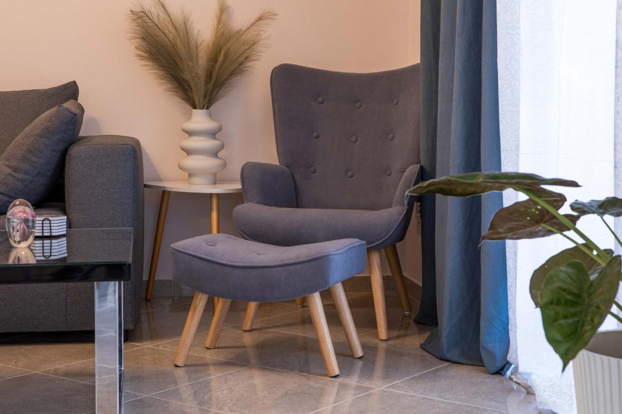 John Apartments Drepano  Extérieur photo