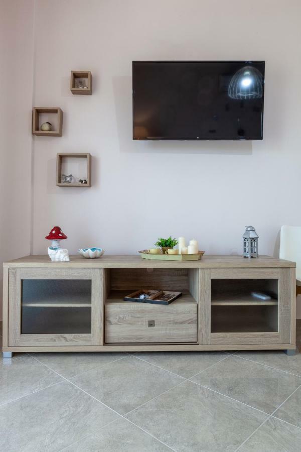 John Apartments Drepano  Extérieur photo